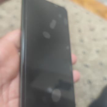 YouTube Reklam Sonrası Ekran Küçülmesi Ve Titremesi Çözülmedi, Servis Ekran Koruyucusunu Bozdu