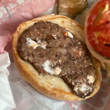 Burger King’de Isırılmış Köfte Ve Hijyen Sorunu