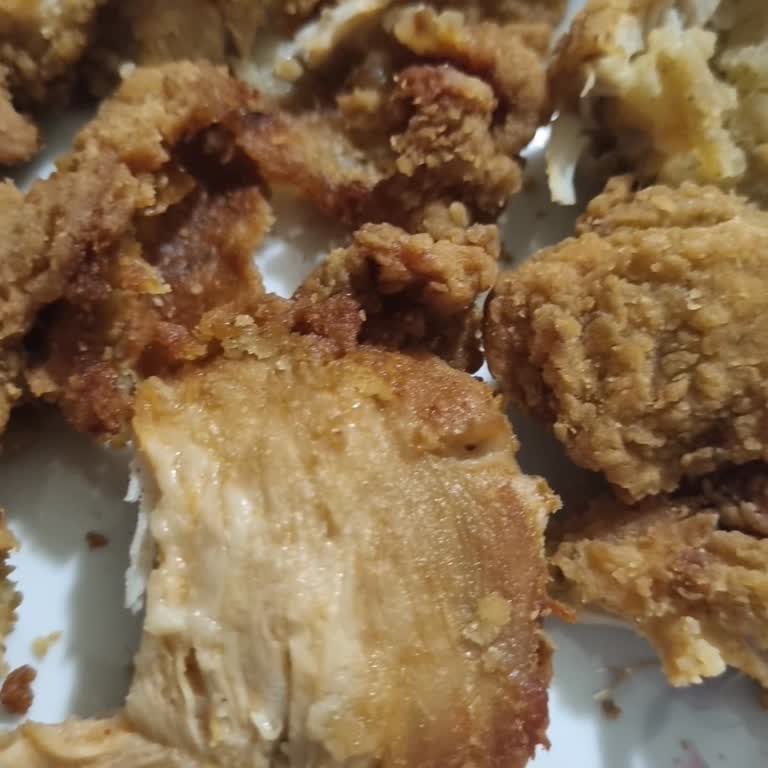 Bozuk Tavuk Burgeri Ve Hijyen Endişesi