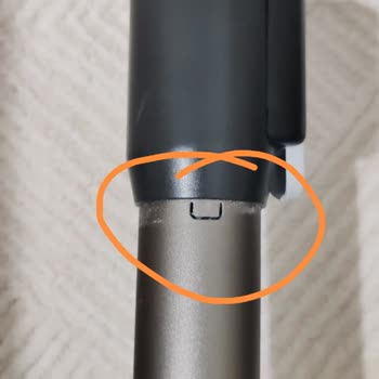 Philips XC8057 Süpürgede Hızlı Kırılan Teleskopik Boru Ve Batarya Kapak Askısı