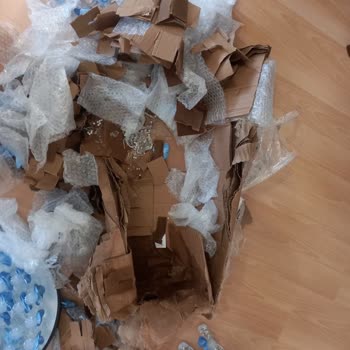 Kargo Hasarlı Teslim, Ürünler Yok Oldu, Şube Kaba Davrandı