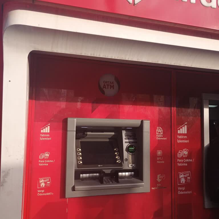 Ortak ATM'de Alıkonulan 11 Bin TL Hesaba Yatırılmadı