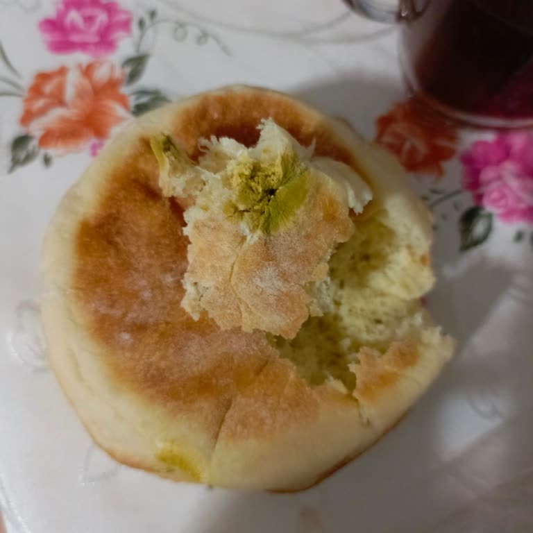 A101'den Tarih Geçmiş Ve Küflü Bazlama Ekmek Satışı