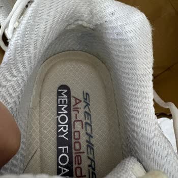 Skechers Ayakkabısında Hızlı Çökme Ve İç Kısım Soyulması: Ücret İadesi Talebi