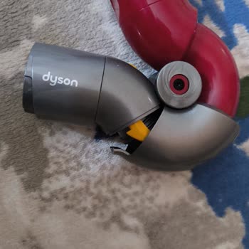 Dyson V12 Koltuk Altı Aparatı Kırıldı, Garanti Kapsamında Ücretsiz Değişim Talebi