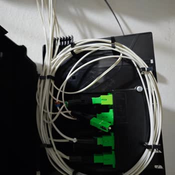 TurkNet Teknisyeninin Kabloyu Dışarı Bırakması Sonrası İnternetim Kesildi