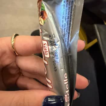 Son Kullanma Tarihi Geçmemiş Çikolata Bozulmuş