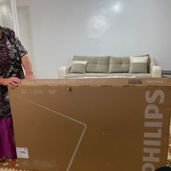 Philips Televizyonunun Kargo Teslimatında Kırık Ekran Ve Sorumluluk Reddi