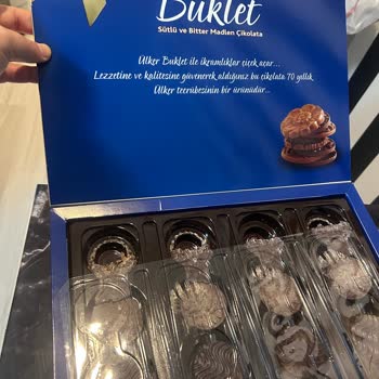 İleri Tarihli Ülker Çikolatasının İçinin Beyaz Ve Bozuk Olması