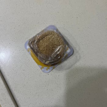 Açılmamış Eti Puf Paketi Büzülmüş Ve Markaya Güven Sarsıldı