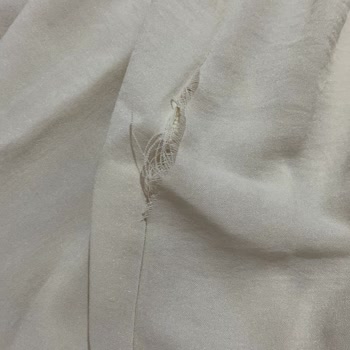 Geciken Teslimat Ve Hasarlı Elbise, Özel Günüm İçin Tamir Masrafı Talebi