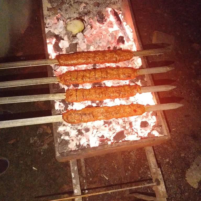 Zırhlı Toptan Market Hayatımda Yediğim En Kötü Kuşbaşı Etlerden Biriydi