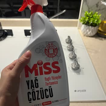 Miss Yağ Çözücü Düğmelere Yanma Ve Kalıcı Hasar Yarattı