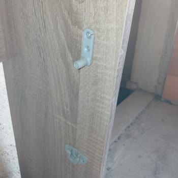 Adore Mobilya Üç Katlı Ayakkabılıkta Hızlı Kırılma Ve Parça Temininde Cevapsızlık