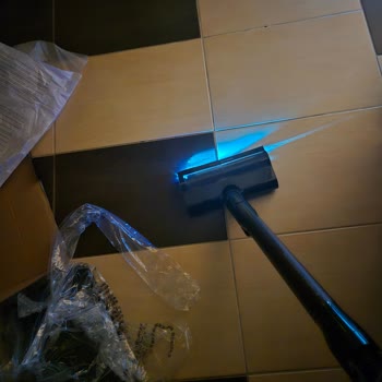 Sert Zemin Başlığındaki Lazer Işığı Zayıf, Servis Sorunu Görmezden Geliyor