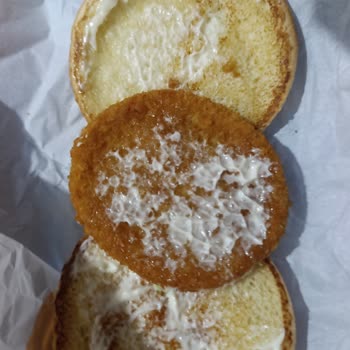 Burger King Siparişindeki Boş Burger Ve Bayat Patates İçin Tam İade Talebi