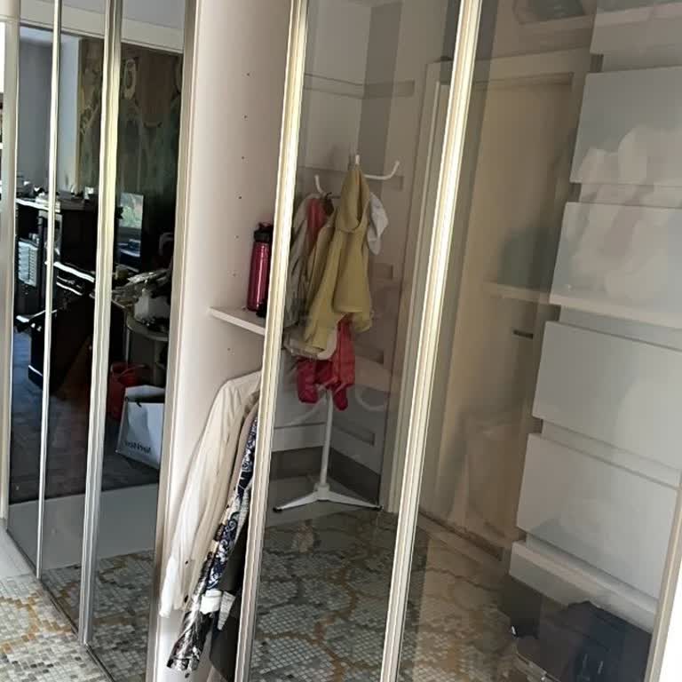 Adore Mobilya'dan Eksik Gardırop Kapakları Beş Ayda Çözülmedi