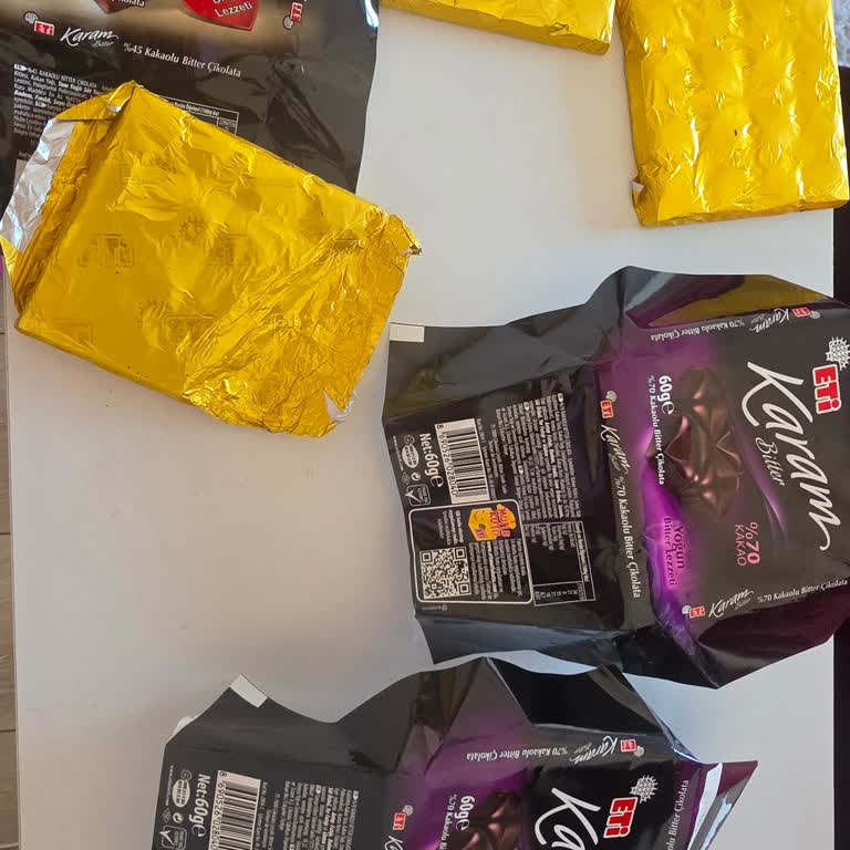 Eti Karam Bitter Çikolatalarında Eksik Çikolata Ve Hatalı Paketleme