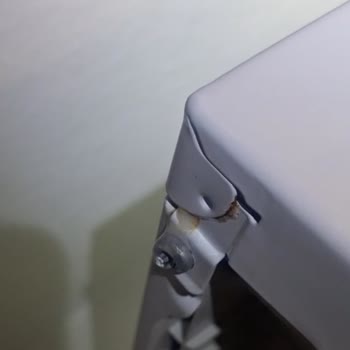 Sürekli Su Sızdıran Kombi Ve Garanti Kapsamında Değişim Talebi