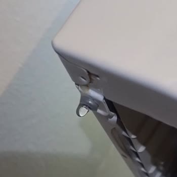 Sürekli Su Sızdıran Kombi Ve Garanti Kapsamında Değişim Talebi
