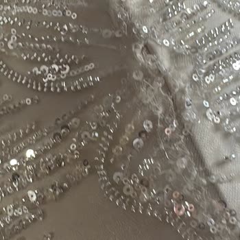 Larache Moda’dan Defolu Elbise Ve Haksız Kargo Ücretiyle Mağduriyet