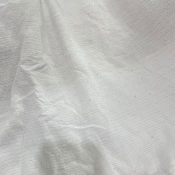İndirimli Satılan Kullanılmış Ve Kirli Nevresim Takımı