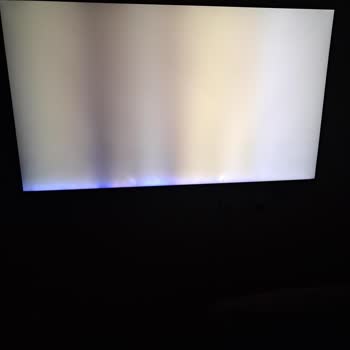 Samsung UE50TU8500 Panel Arızası İçin Ücretsiz Onarım Talebi