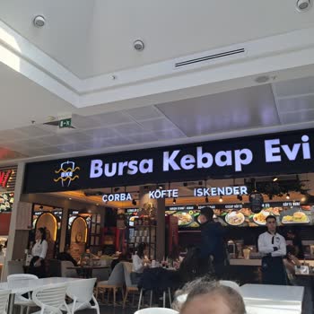 Bursa Kebap Evi İzmir Agora Şubesinde Gecikme, Soğuk Yemek Ve Saygısız Çalışan Davranışı