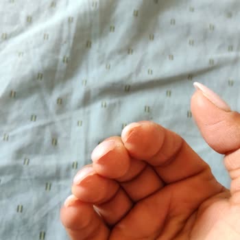 Ayşegül Nalbant Güzellik Salonu Kirpiklerim Dökülmeye Başladı
