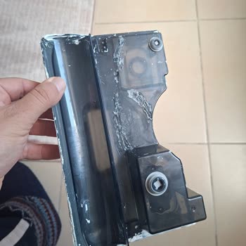 Roborock F25 Ace Su Haznesi Çatlaması Ve Ücretsiz Değişim Talebi