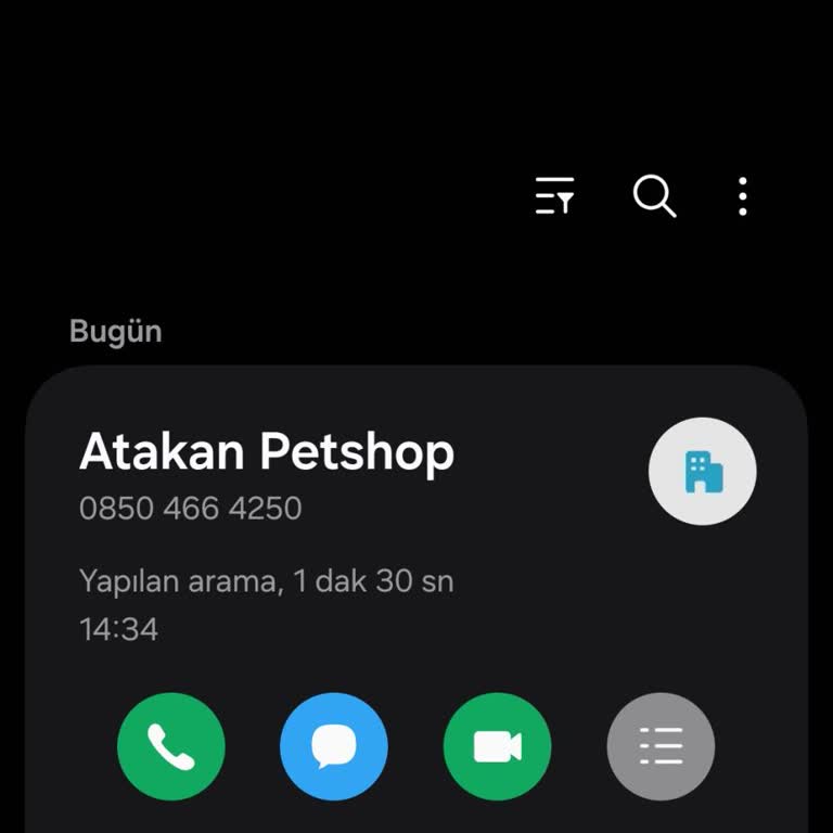 Atakan Petshop’ta Kaba Ve Üstten Telefon Görüşmesi