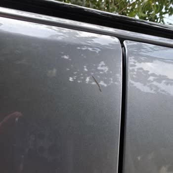 Kapıdaki Gizli Çizikler Nedeniyle Opel Türkiye’den Bir Yıllık Bakım Ücreti İadesi