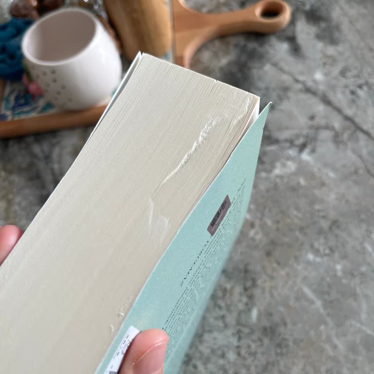 BKM Kitabevi'nden Gecikmeli Ve Hasarlı Kitap Teslimatı