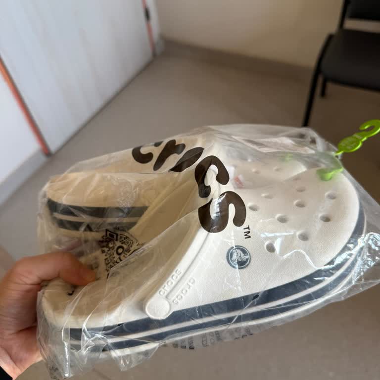 Crocs Terlik & Ayakkabı Yanlış Renkli Crocband Ürün Gönderimi Ve İletişim Eksikliği