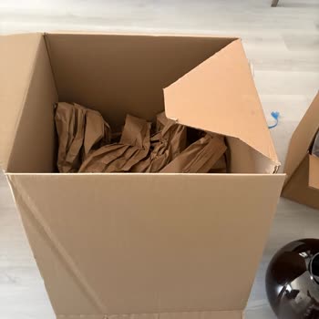 Zara Home Siparişinde Askılar Yok Ve Acil Gönderim Talebi