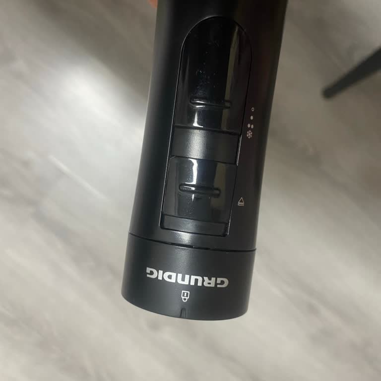 Garanti Kapsamında Grundig Saç Şekillendiricinin Kendiliğinden Kapanması Ve Mekanik Arızası