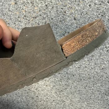 A101'de Satın Alınan Birkenstock Terliğinde Kısa Sürede Yıpranma Ve Garanti Sürecinin Engellenmesi