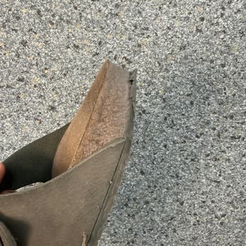 A101'de Satın Alınan Birkenstock Terliğinde Kısa Sürede Yıpranma Ve Garanti Sürecinin Engellenmesi