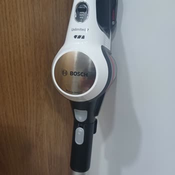 Bosch Unlimited 7 Dikey Süpürge Bağlantı Kısmında Çatlak Ve Kopma Sorunu