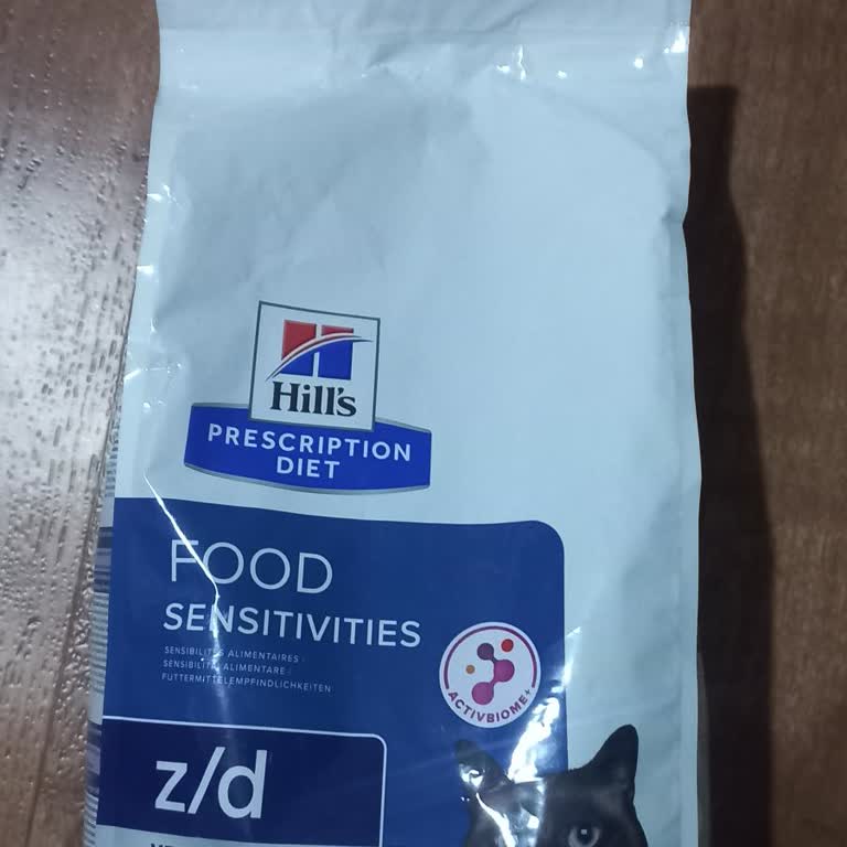 Karamürsel Veteriner Kliniği Orijinal Olmayan Kedi Maması Gönderdi