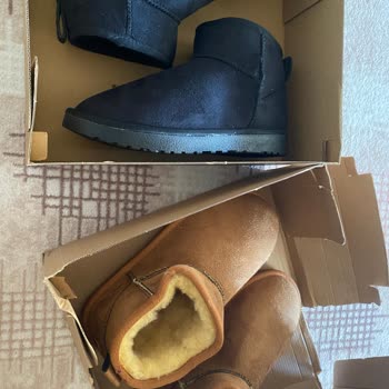 Sneaksnet'ten Gelen Ugg Botların Renk Yanlışlığı Ve Cevapsız Müşteri Hizmetleri