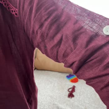 İç Gösteren Ve Renk Aktaran Tunikten Sağlık Riski, Tam İade Talebi