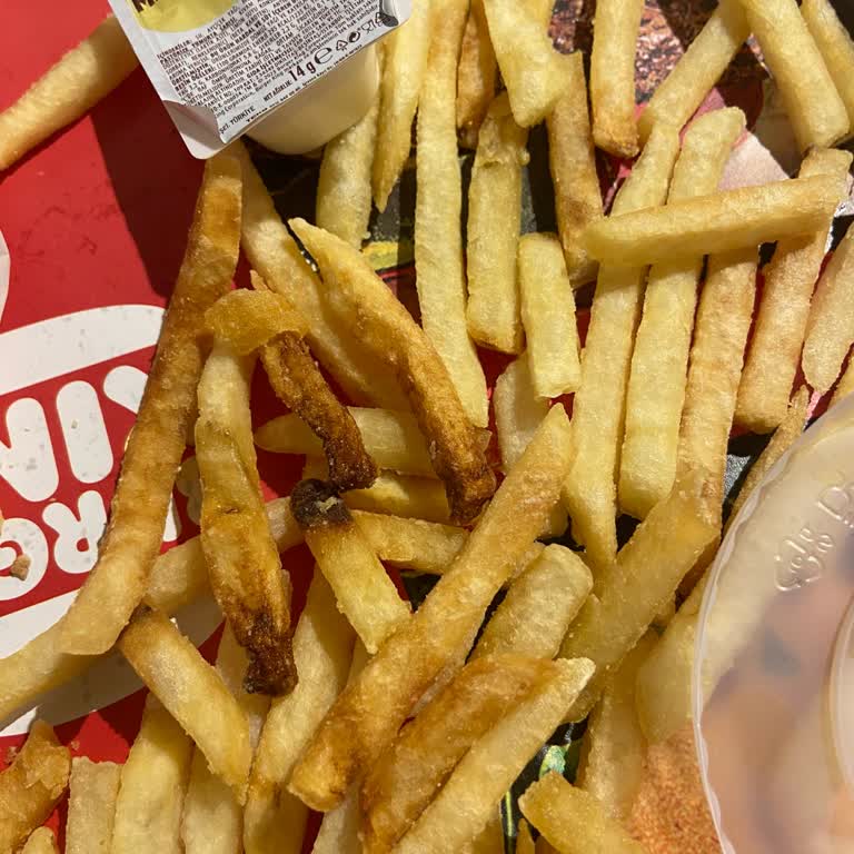 Burger King Siparişinde Yanlış Burger Ve Soğuk Patates Şikayeti