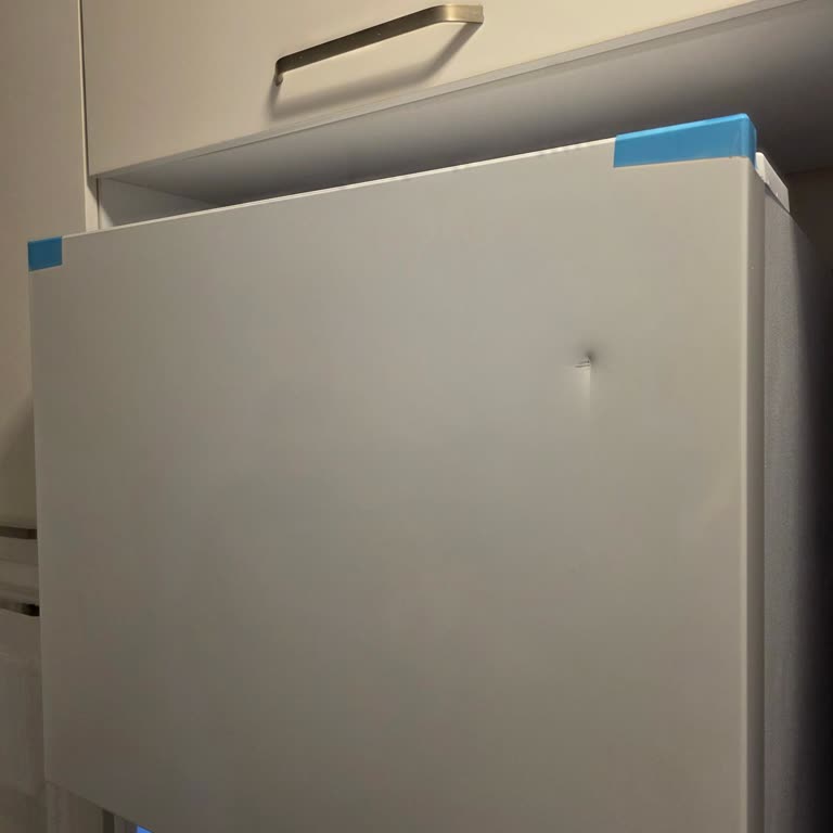 Samsung Buzdolabının Üst Kapak Darbesi Ve Yetkili Servisin Çözüm Sunmaması
