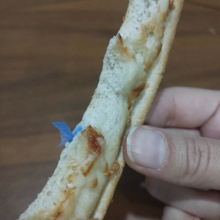 Migros’ta Pizza Mago’da Yabancı Madde Bulunması Ve Çocuk Sağlığı Endişesi