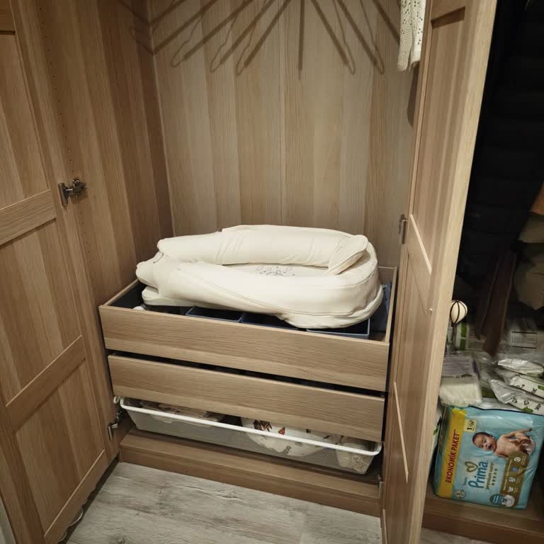 IKEA Bayrampaşa Mağazasından Eksik Çekmece Ve Hasarlı Teslimat Şikayeti