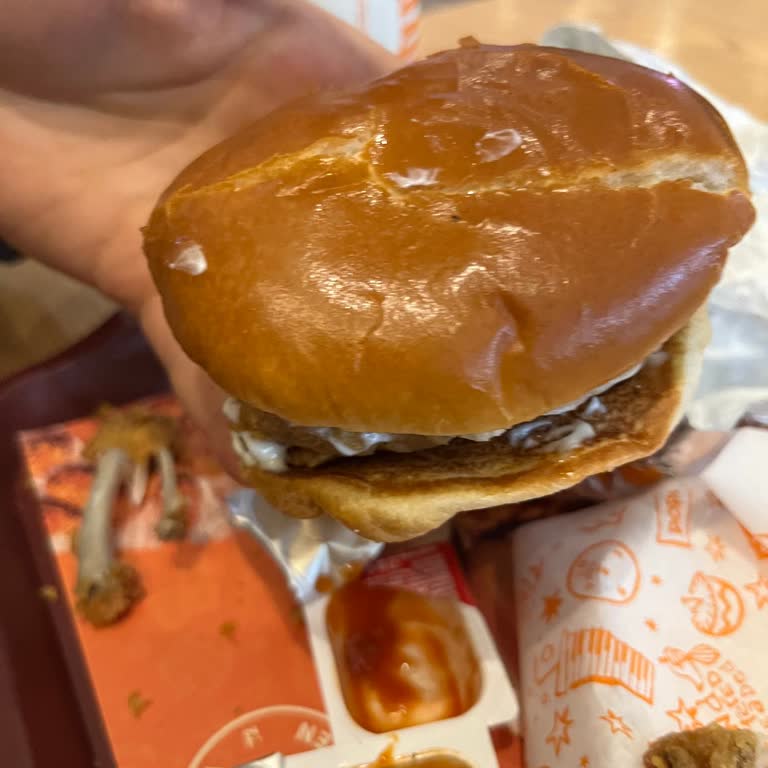 İstiklal AVM Popeyes Şubesinde Maxi XL Menü Boyut Sorunu Ve İade Talebi
