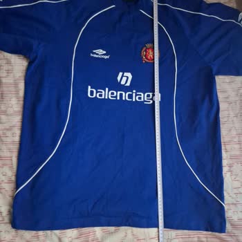Gardrops'ta Balenciaga T-Shirt Ölçülerindeki 12 CM Fark Nedeniyle İade Reddi