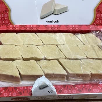 Sütlü Keyif’te Tarihi Geçmiş Ve Küflenmiş Helva Satışı