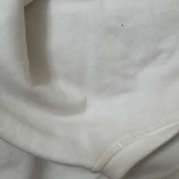 Boyner Mağazadan Teslim Alınan Mavi Kadın Sweatshirt’in Kullanılmış Olması Ve İade Talebi